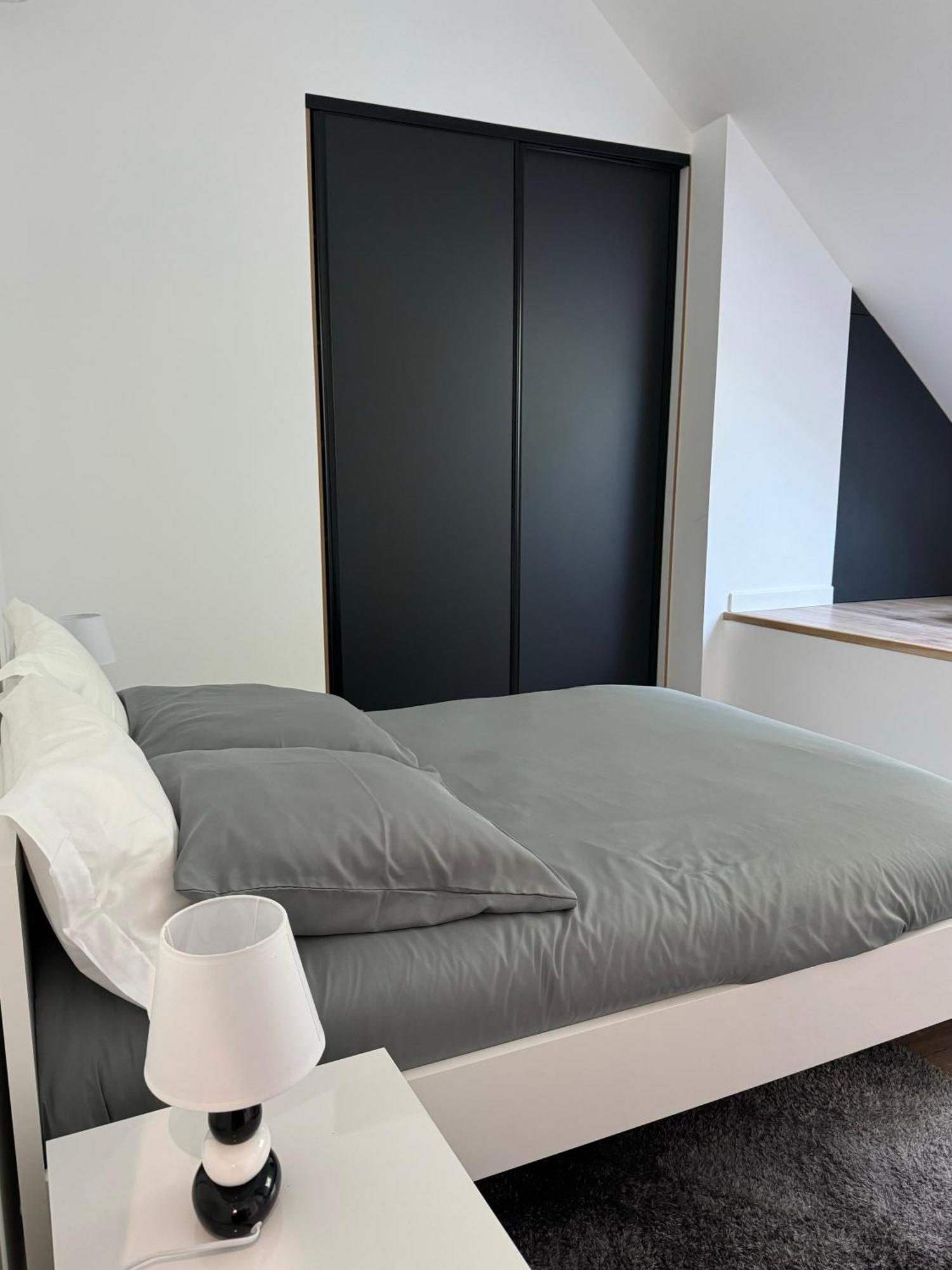 Magnifique Appartement Vue Lac - 5 Personnes Voglans Exteriér fotografie