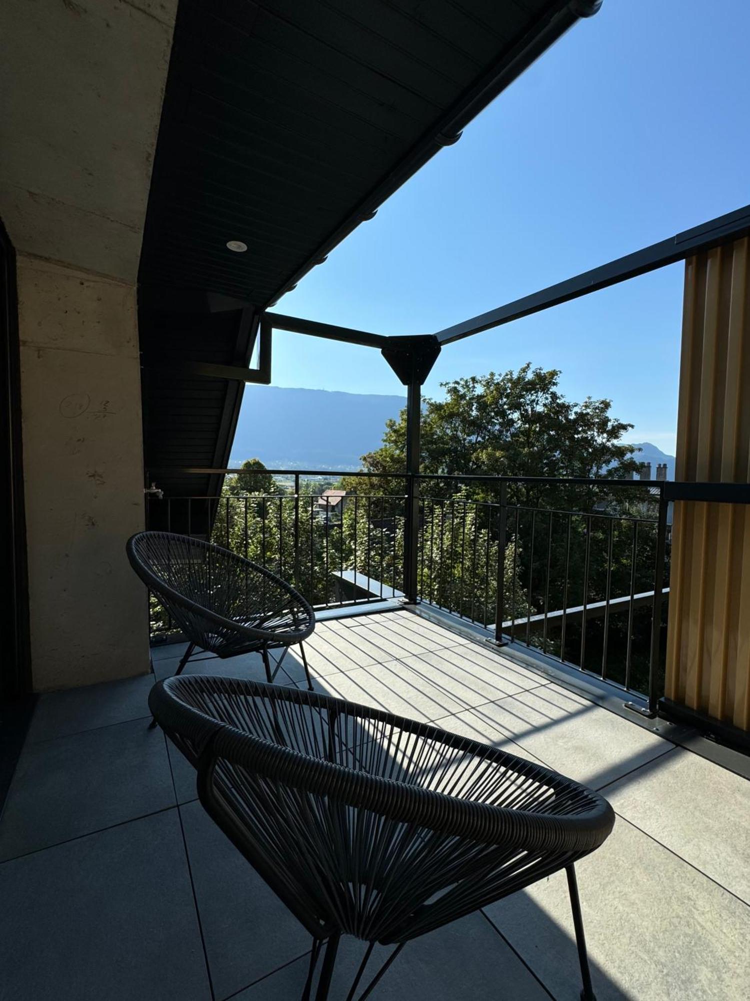 Magnifique Appartement Vue Lac - 5 Personnes Voglans Exteriér fotografie